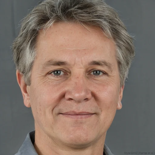 Benedikt E.